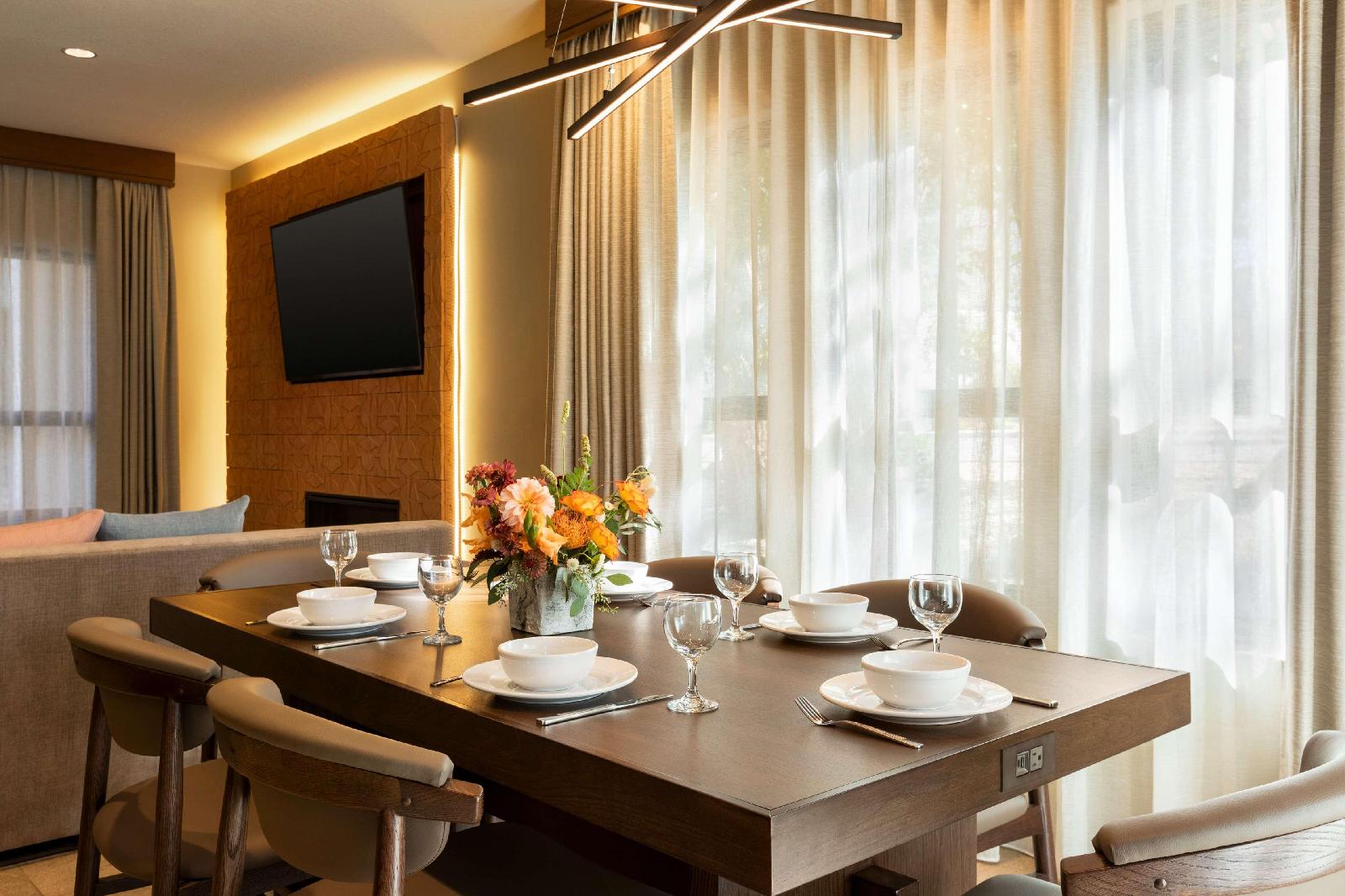 Hoodoo Moab, Curio Collection by Hilton