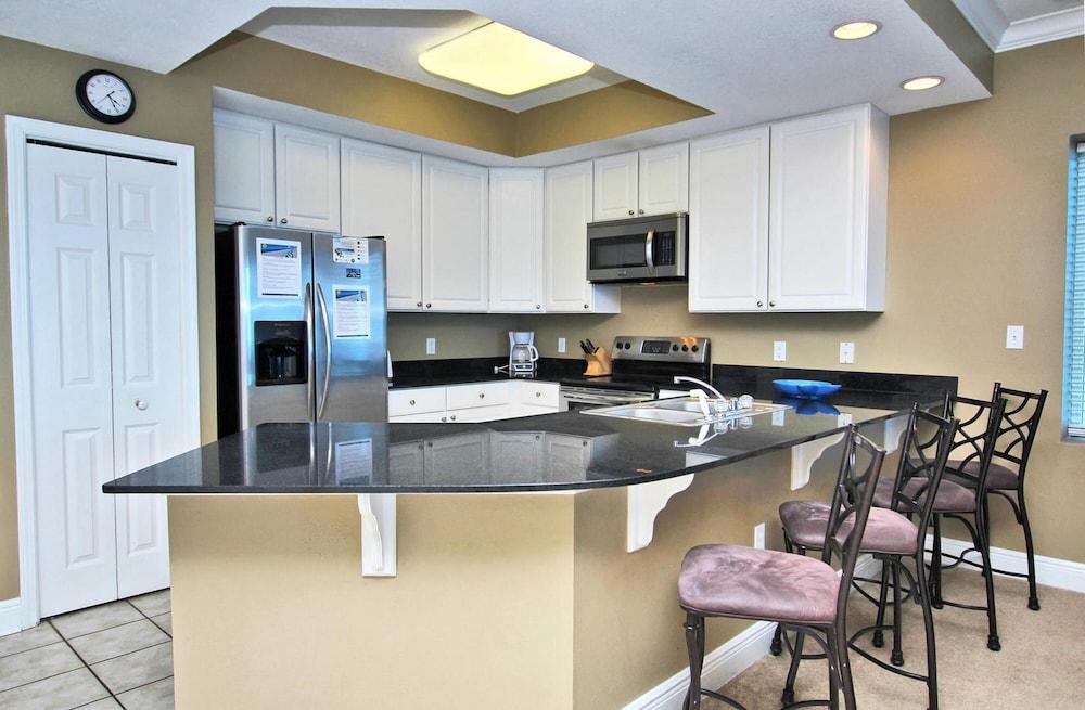 San Carlos Condominiums by Youngs Sun Coast