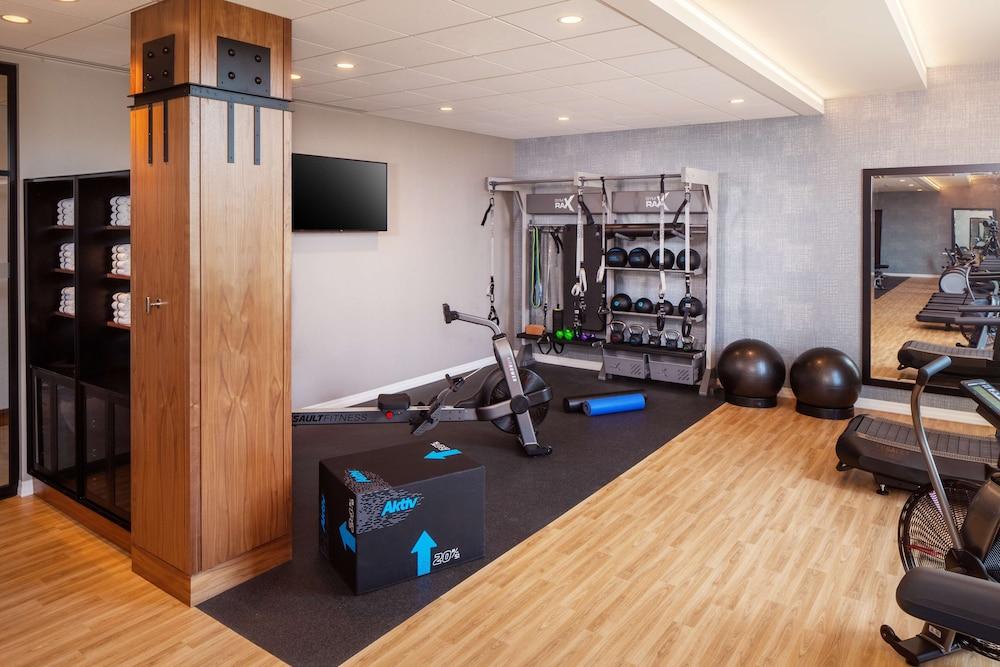 Homewood Suites by Hilton Boston Seaport