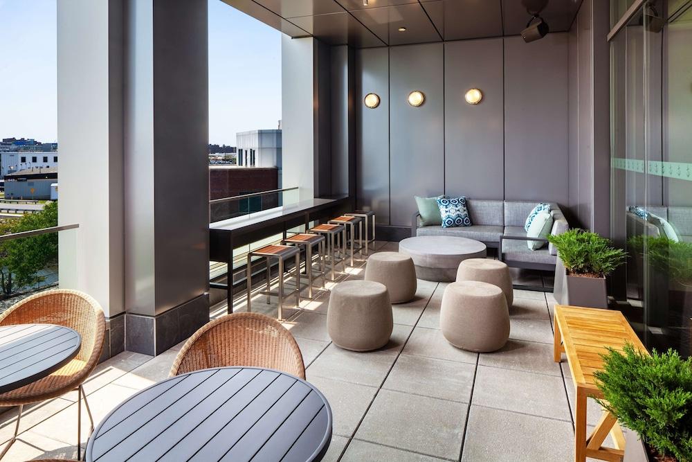 Homewood Suites by Hilton Boston Seaport