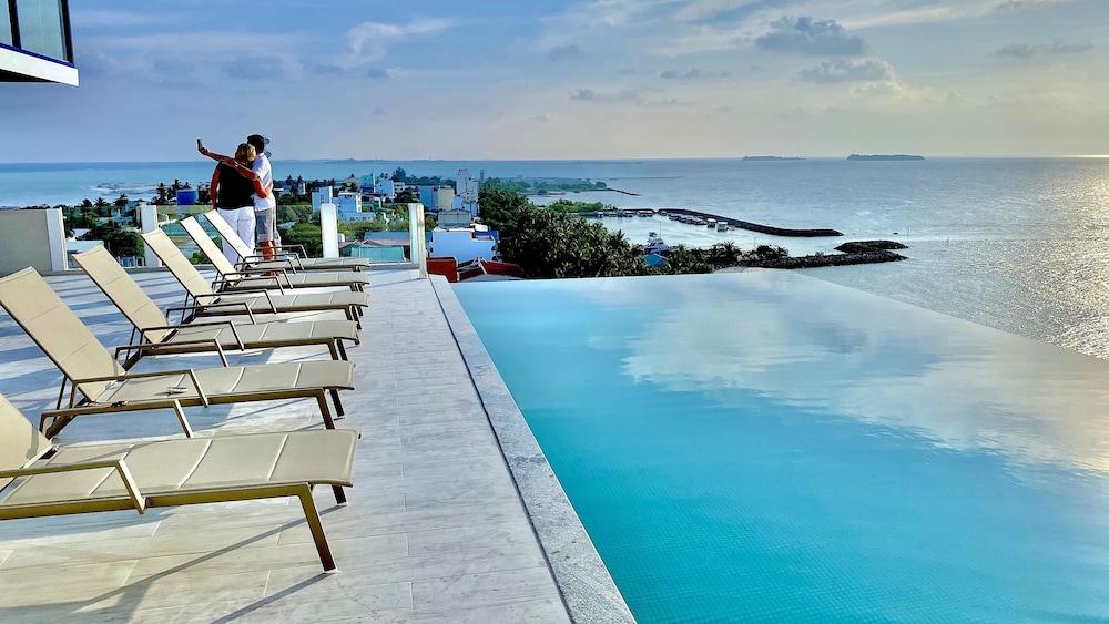 Kaani Palm Beach