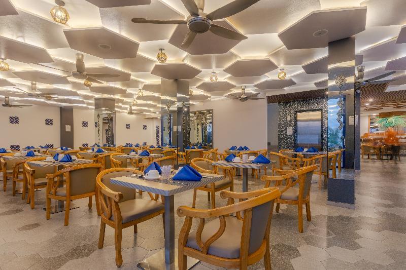 Kaani Palm Beach