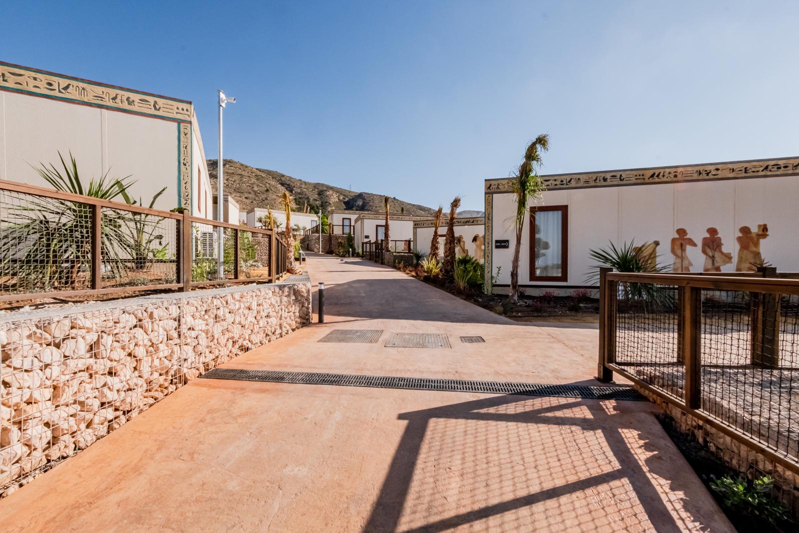 Grand Luxor Village