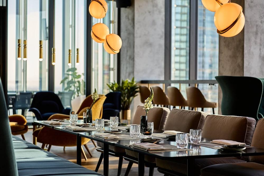 Crowne Plaza Warsaw - The HUB