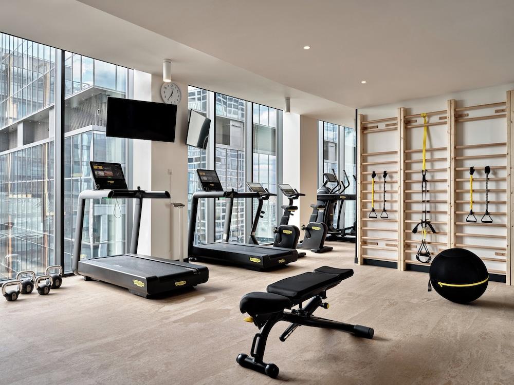 Crowne Plaza Warsaw - The HUB