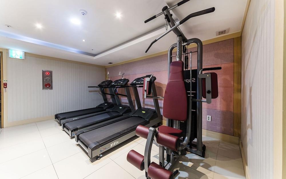 Orsay Business Hotel