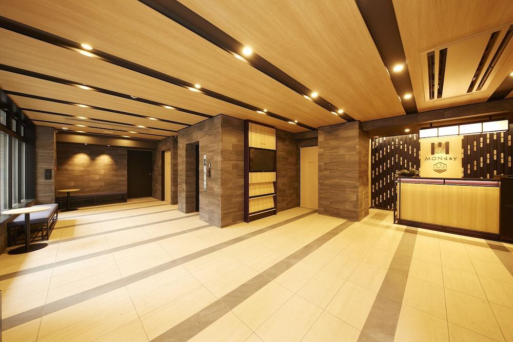 MONday Apart Premium GINZA SHINTOMICHO