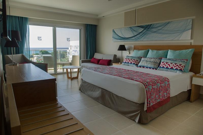 Gran Muthu Almirante Beach Hotel