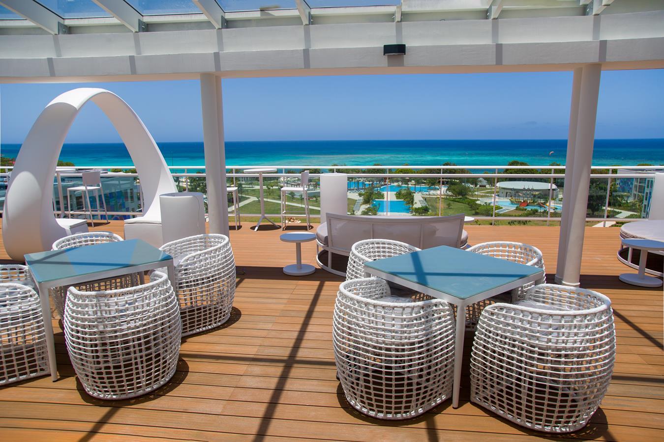 Gran Muthu Almirante Beach Hotel