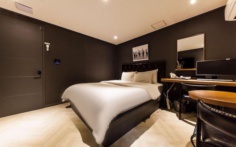 Jamsil Orosie Tourist Hotel