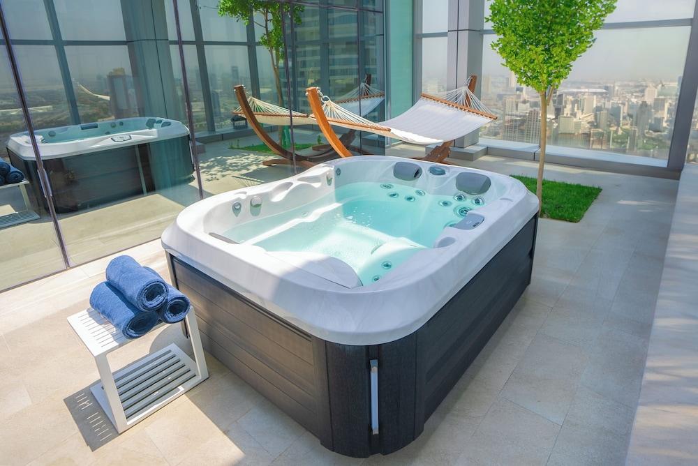 The First Collection at Jumeirah Village Circle, a Tribute Portfolio Hotel