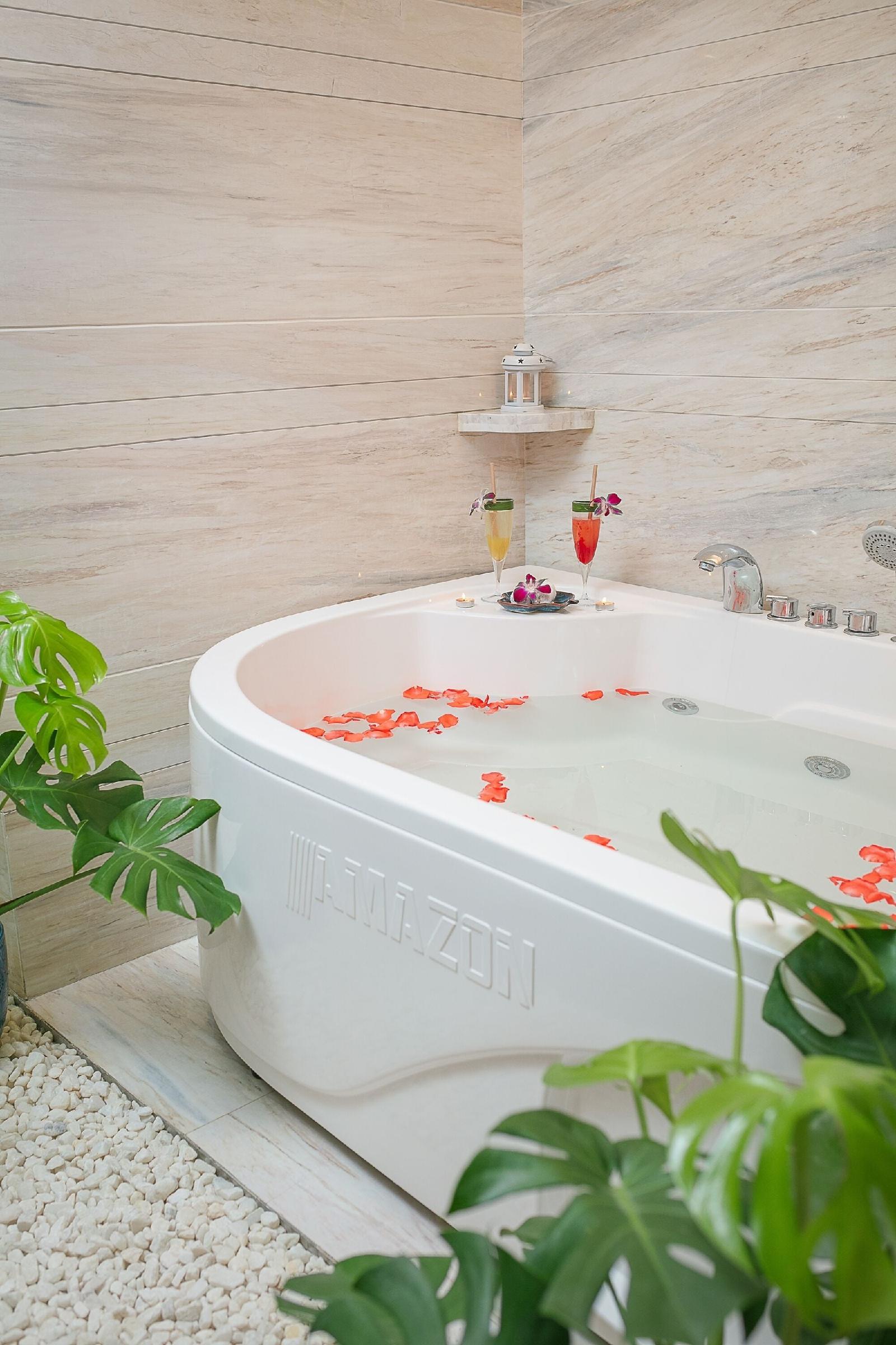 The Oriental Jade Hotel & Spa
