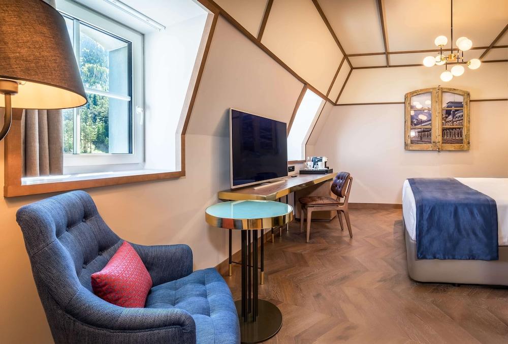 Canfranc Estación, a Royal Hideaway Hotel