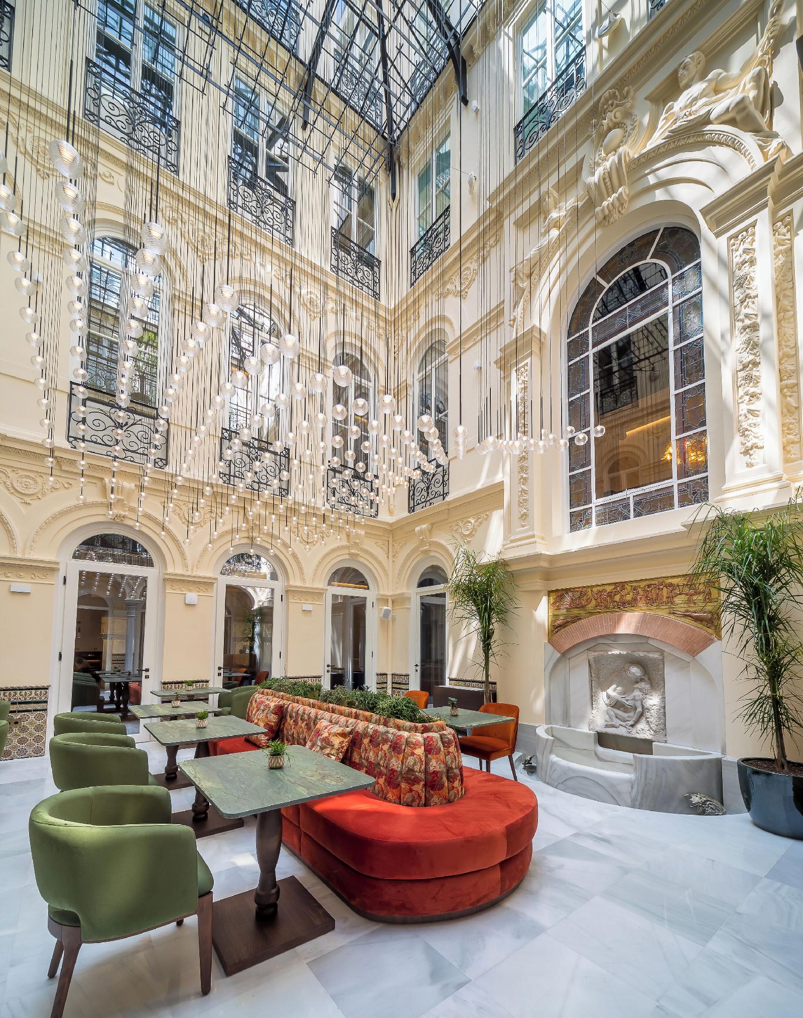 Palacio de Gran Vía, a Royal Hideaway Hotel