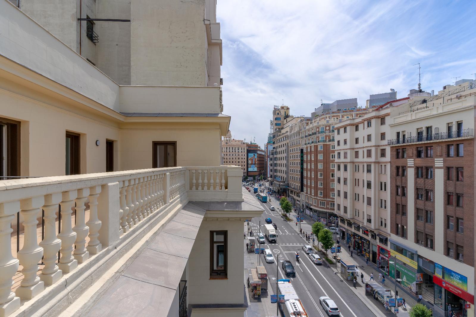 Ikonik Gran Via