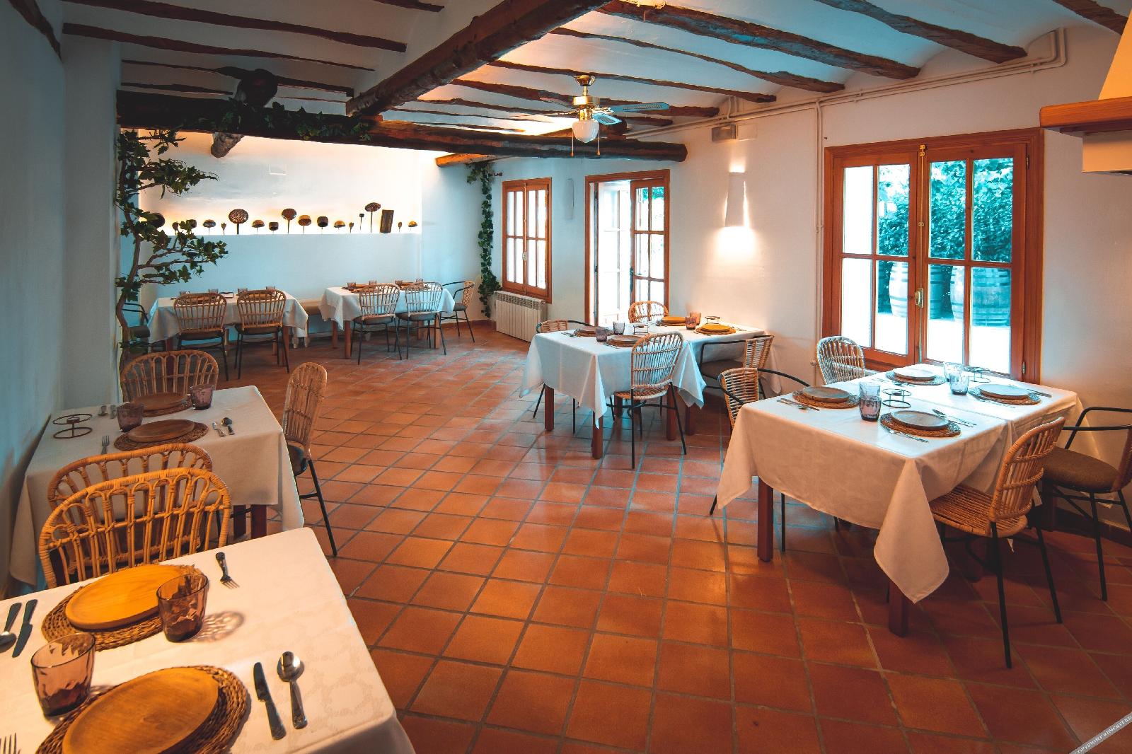 Vilasira Rooms & Wines - Adults Only
