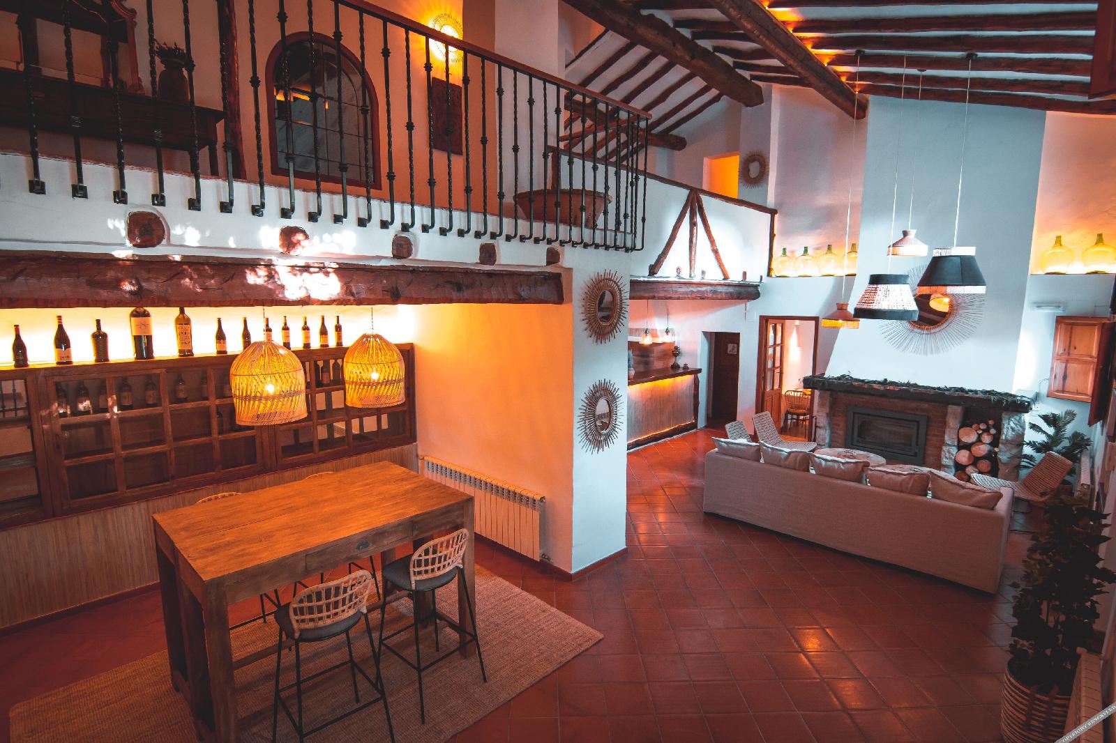 Vilasira Rooms & Wines - Adults Only