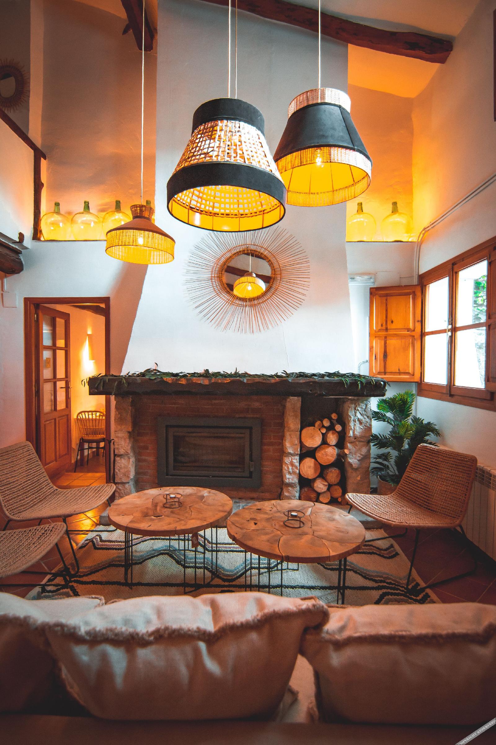 Vilasira Rooms & Wines - Adults Only