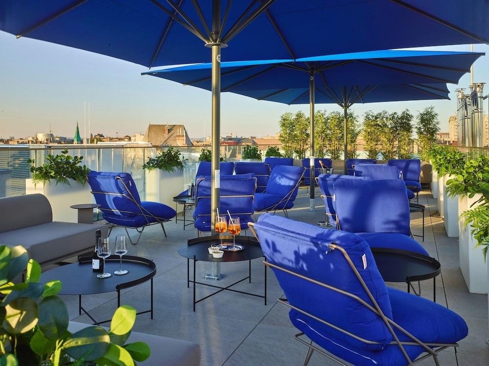 EST Grand Hotel Savoy