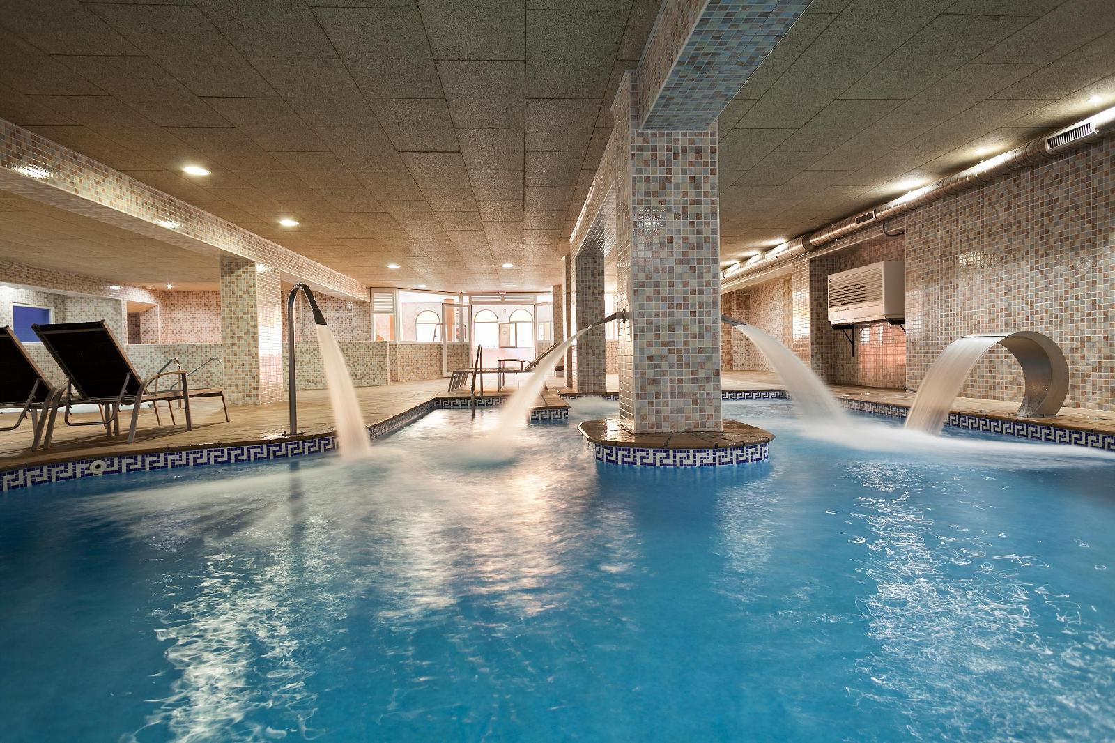 Apartamentos Best Alcázar