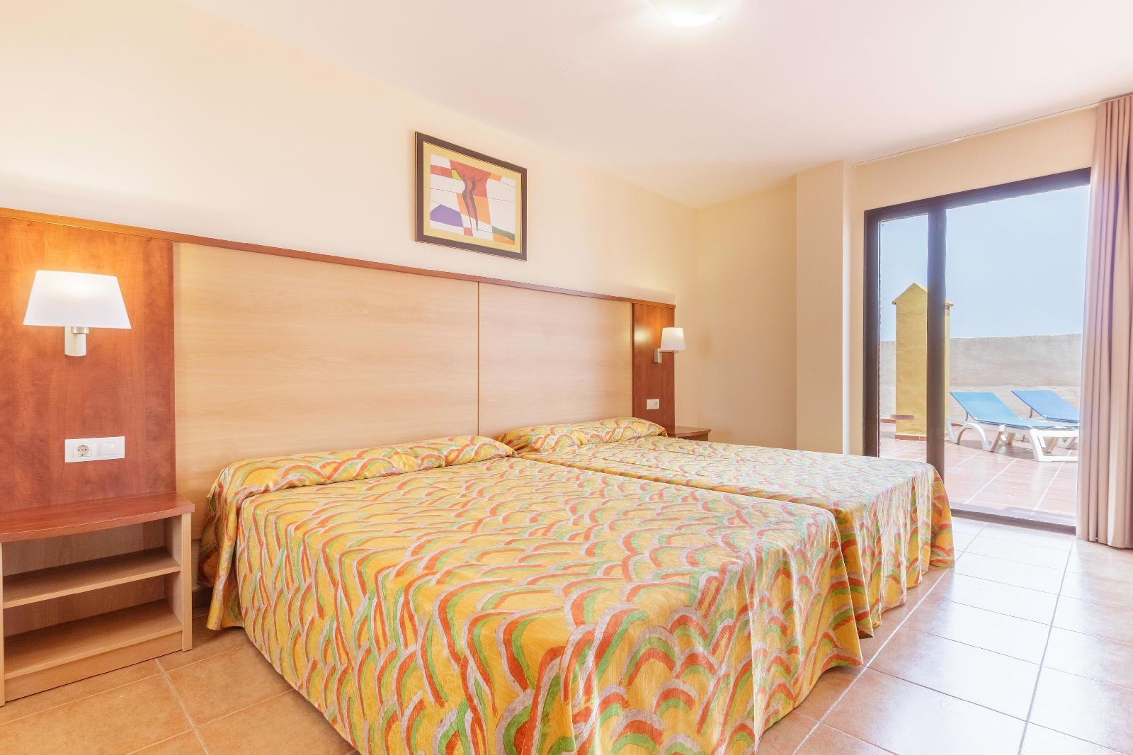 Apartamentos Best Alcázar