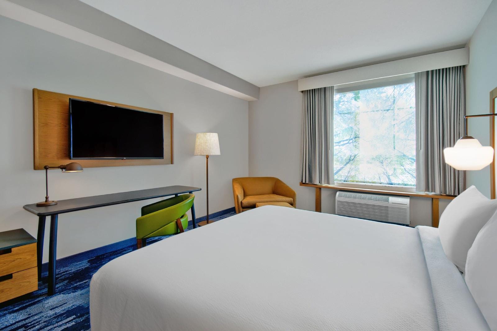 Fairfield Inn & Suites by Marriott Orlando at FLAMINGO CROSSINGS Town Center