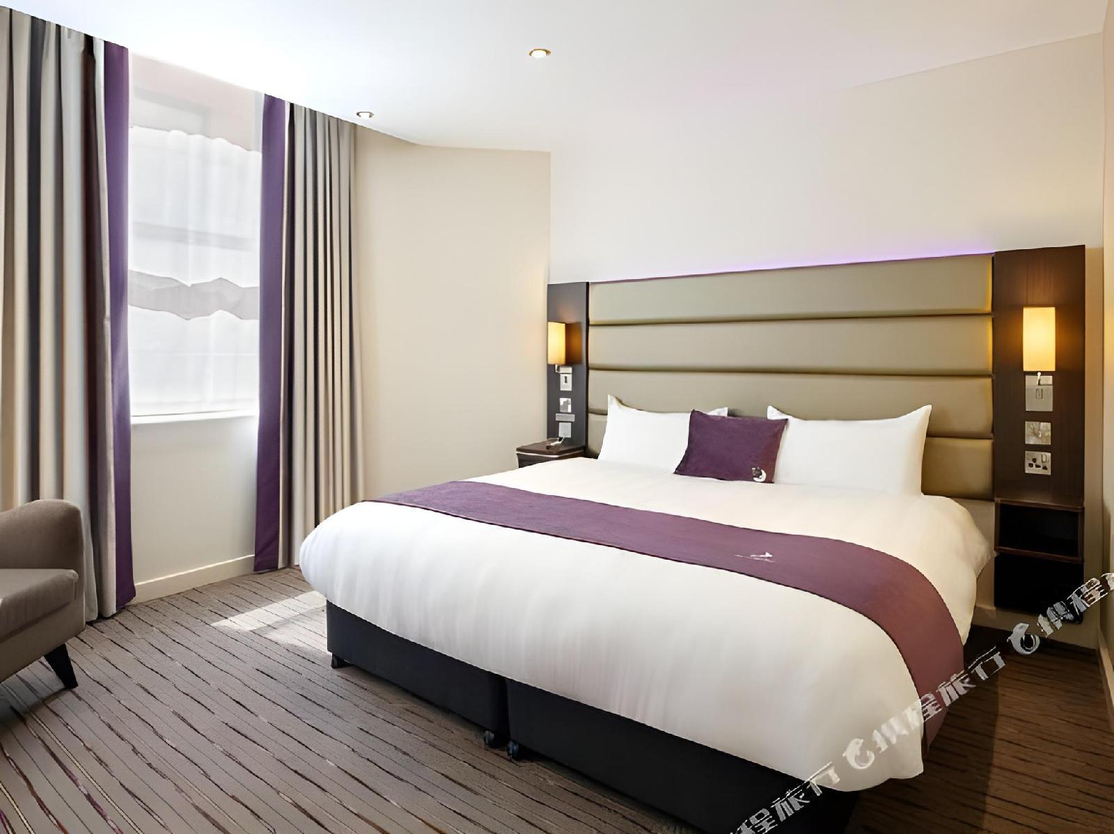 Premier Inn Warwick