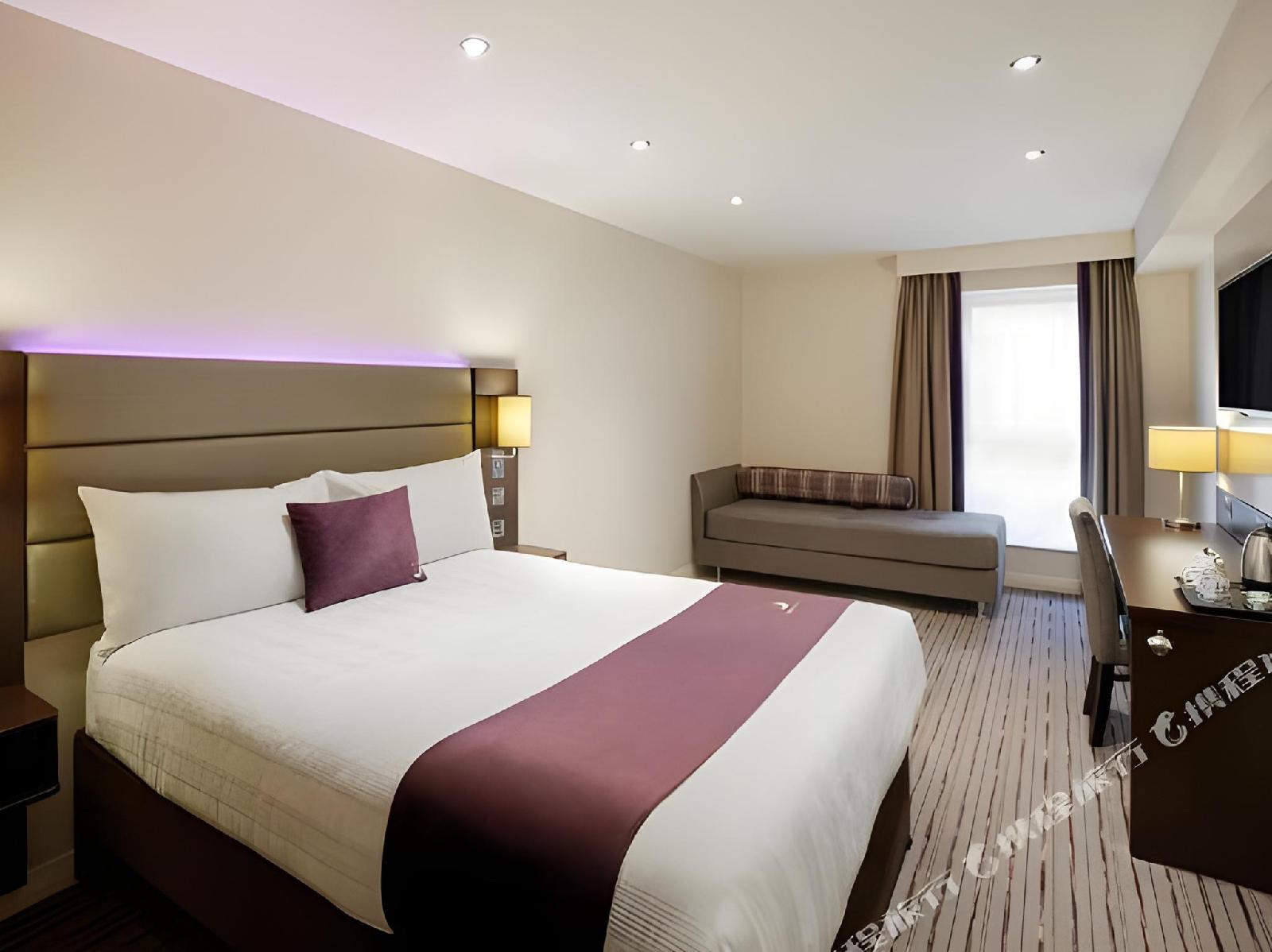 Premier Inn Warwick