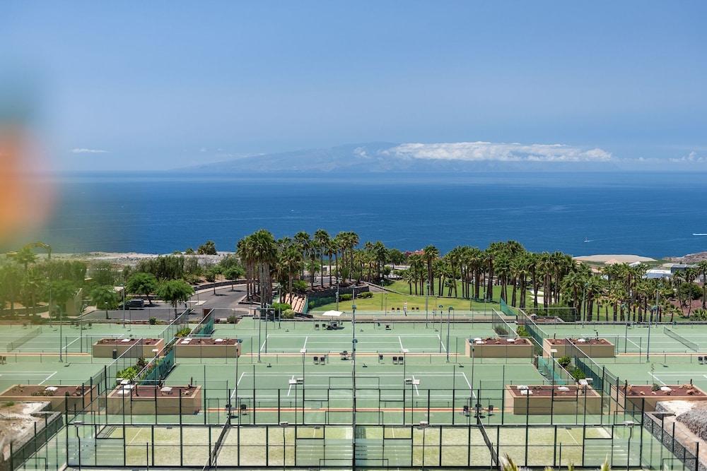 Los Jardines De Abama Suites
