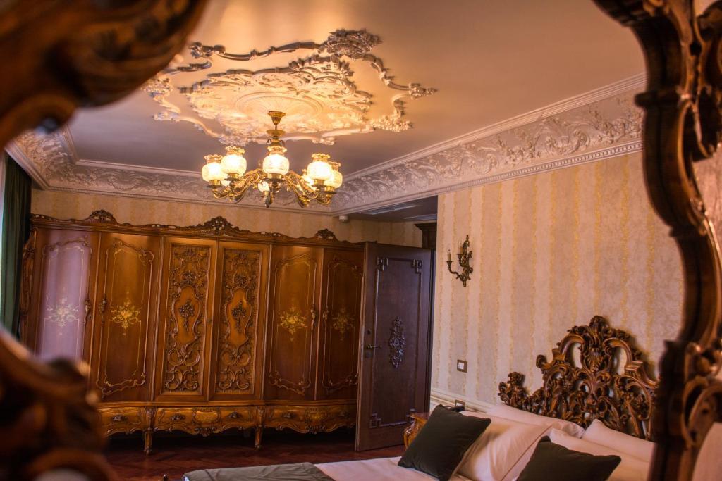 Epidamn Hotel