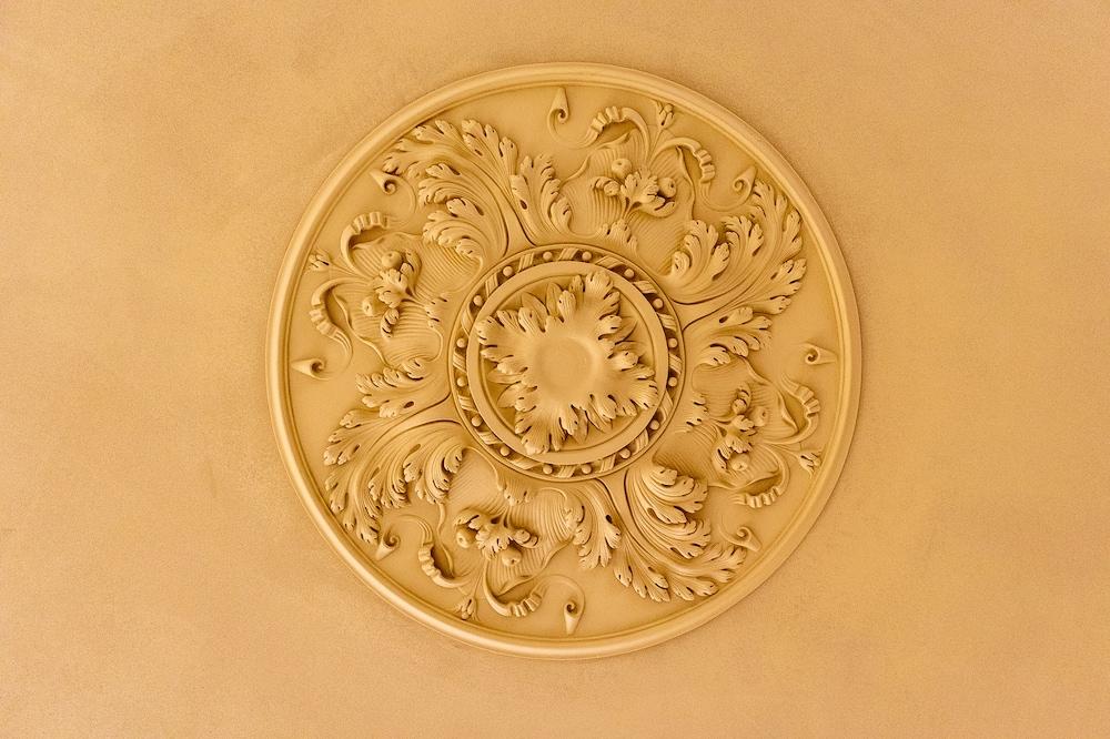 Leonor Hotel