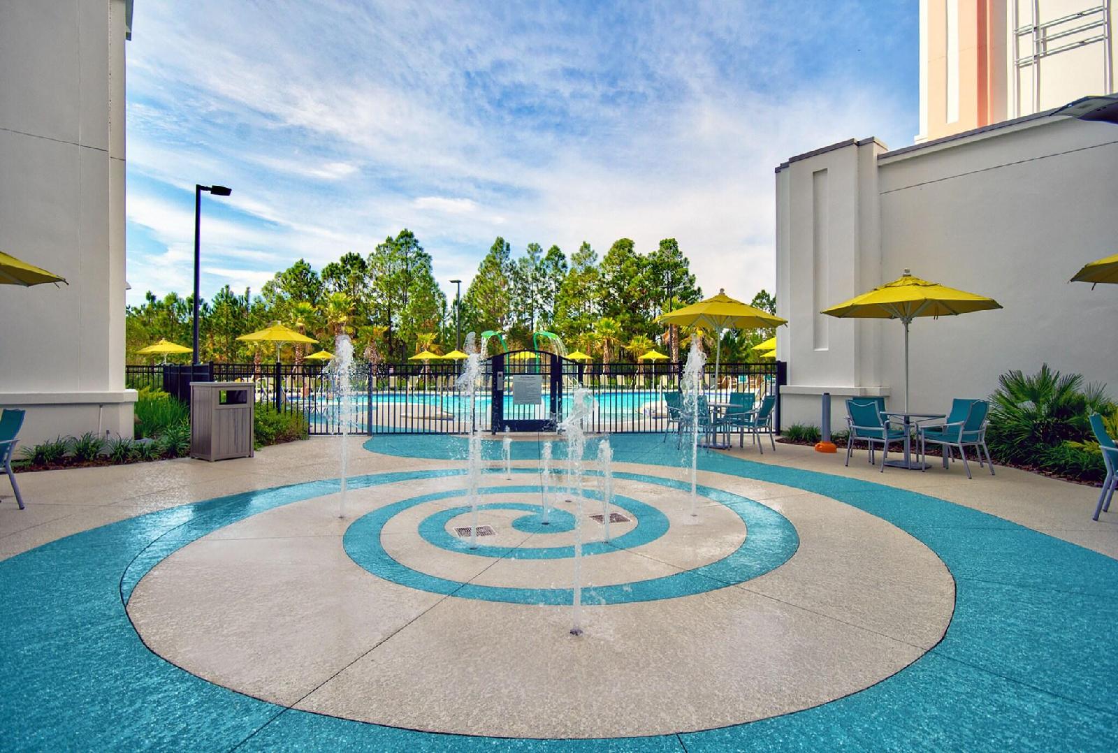 Fairfield Inn & Suites by Marriott Orlando at FLAMINGO CROSSINGS Town Center