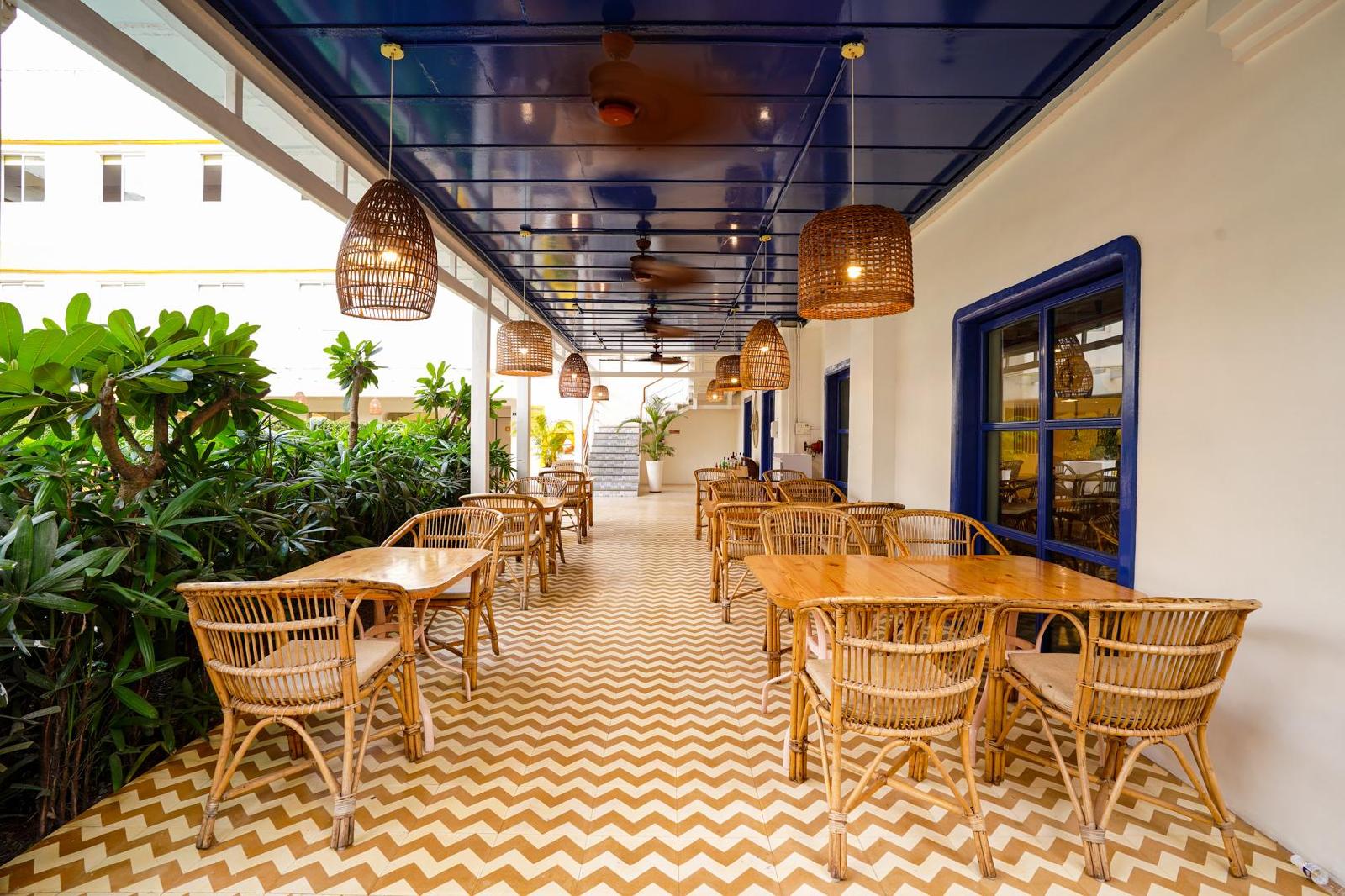 BloomSuites Calangute