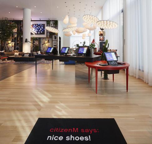 CitizenM London Victoria Station