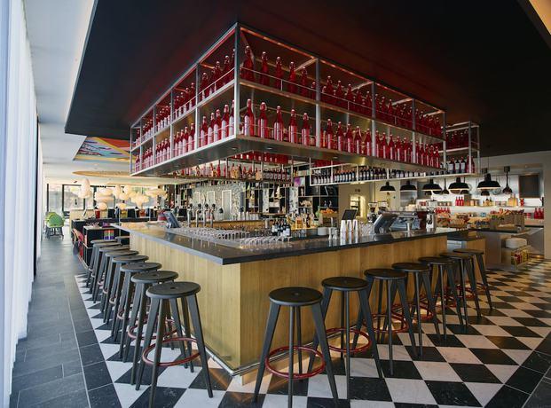 CitizenM London Victoria Station
