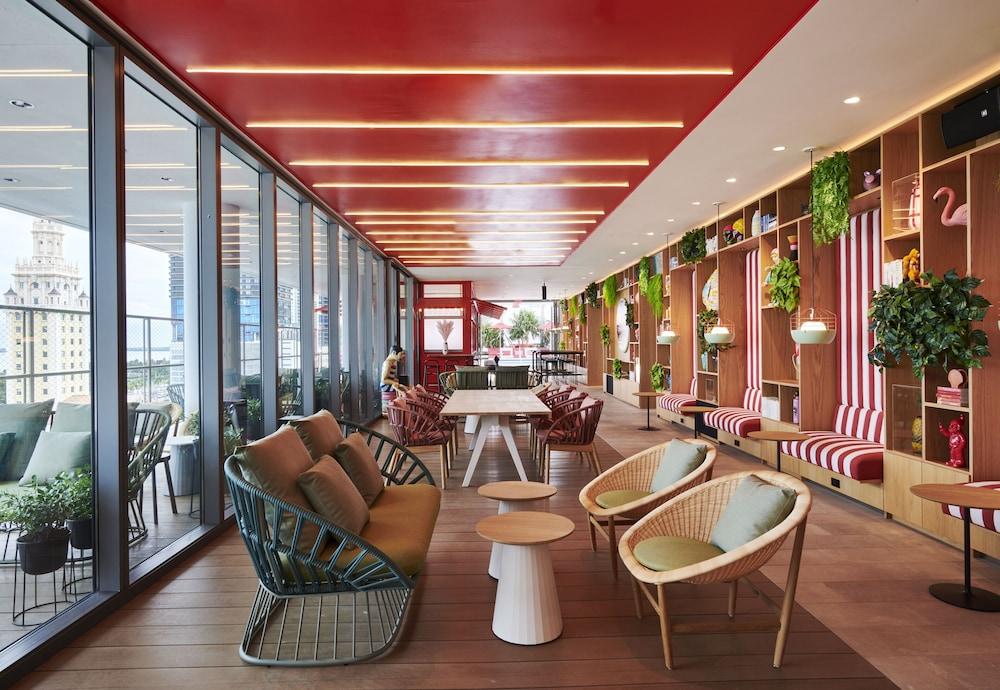 citizenM Miami World Center
