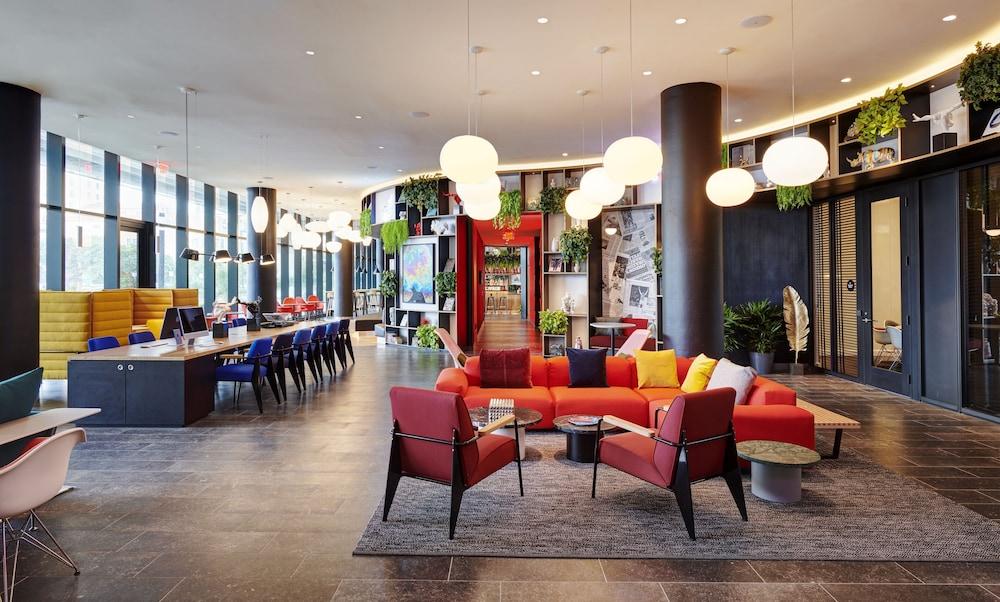citizenM Miami World Center