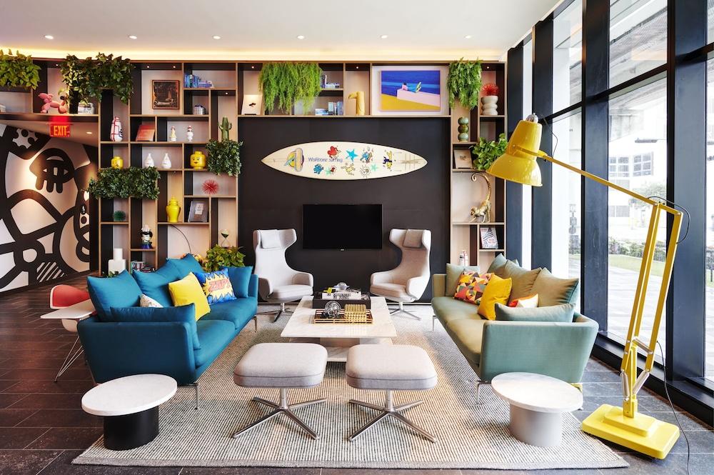 citizenM Miami World Center