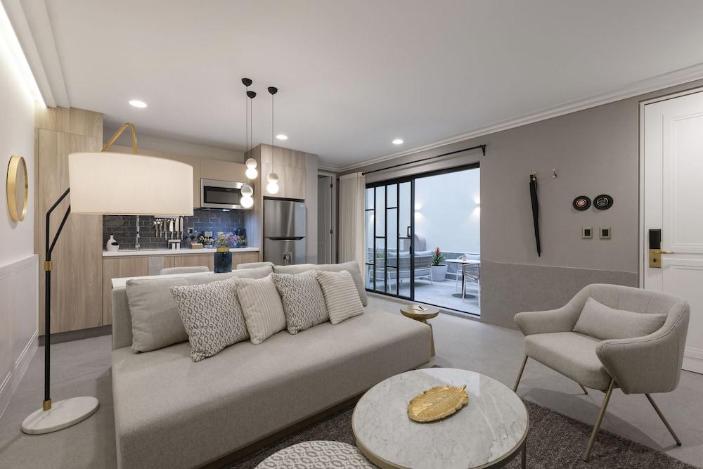Casa Cleo Luxury Plus By Viadora