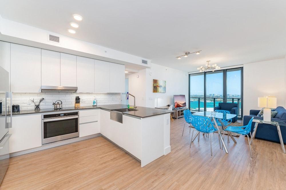 Caoba by Global Luxury Suites