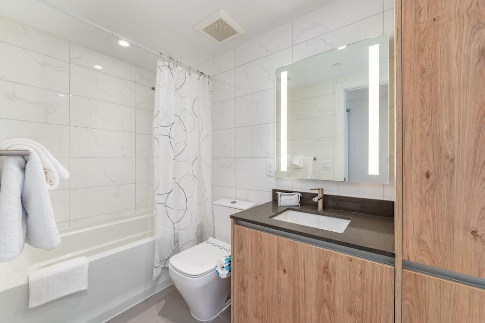 Caoba by Global Luxury Suites