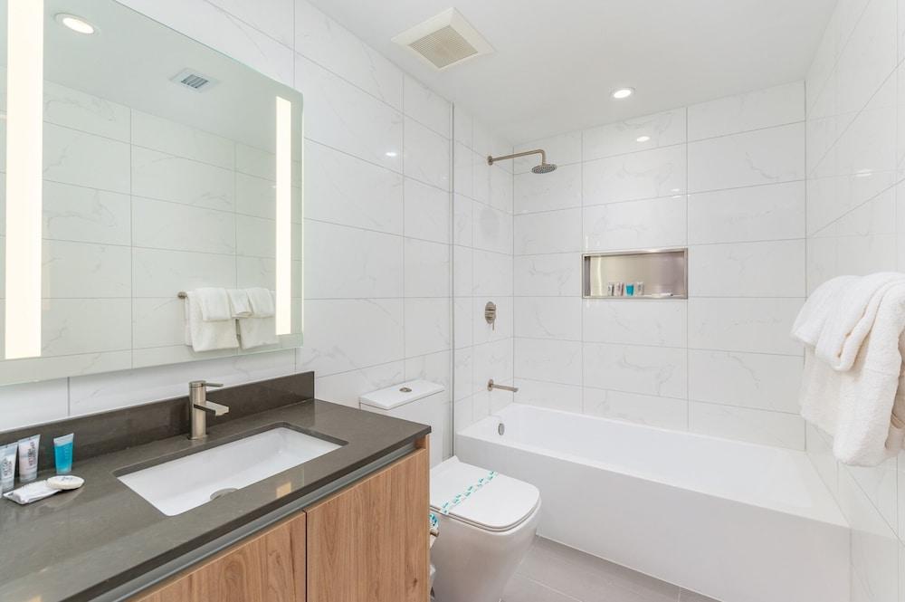 Caoba by Global Luxury Suites