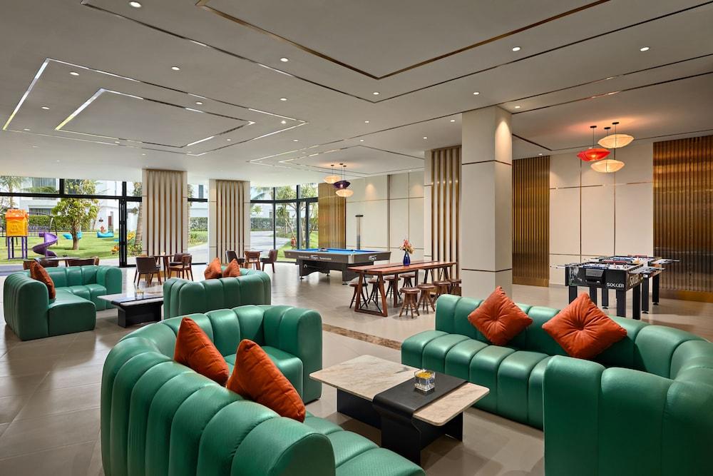 Wyndham Hoi An Royal Beachfront Resort