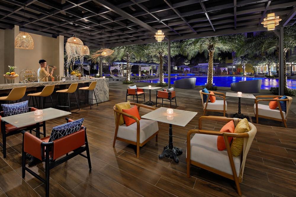 Wyndham Hoi An Royal Beachfront Resort