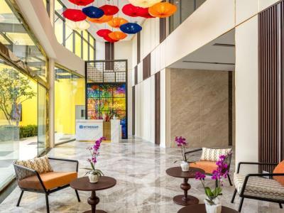 Wyndham Hoi An Royal Beachfront Resort