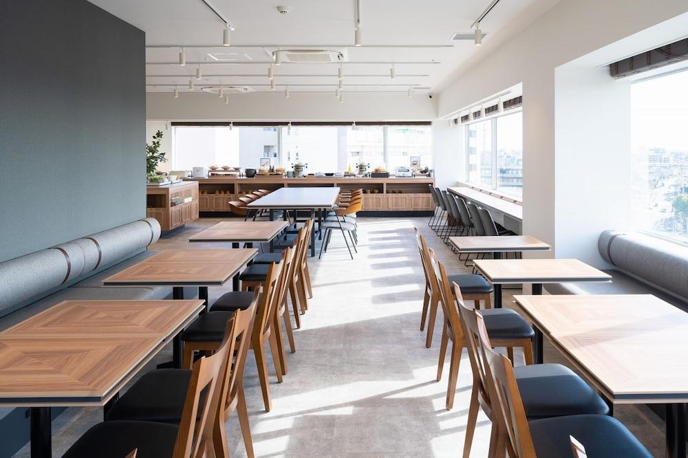 Vessel Inn Keisei Tsudanuma Ekimae