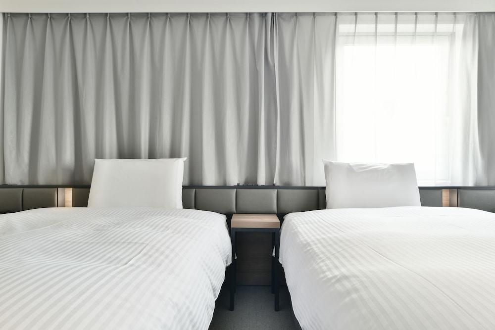 Vessel Inn Keisei Tsudanuma Ekimae