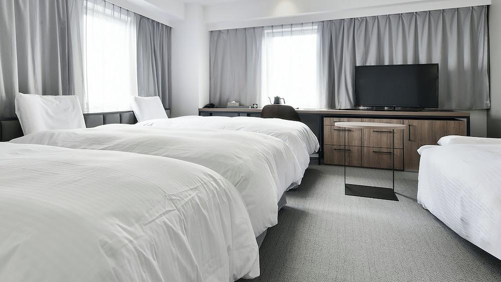 Vessel Inn Keisei Tsudanuma Ekimae