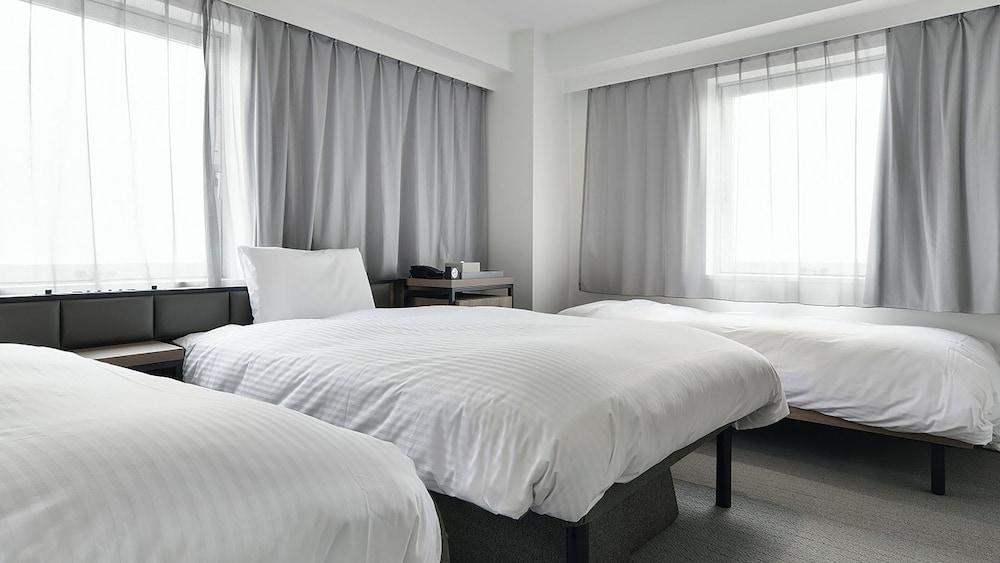 Vessel Inn Keisei Tsudanuma Ekimae