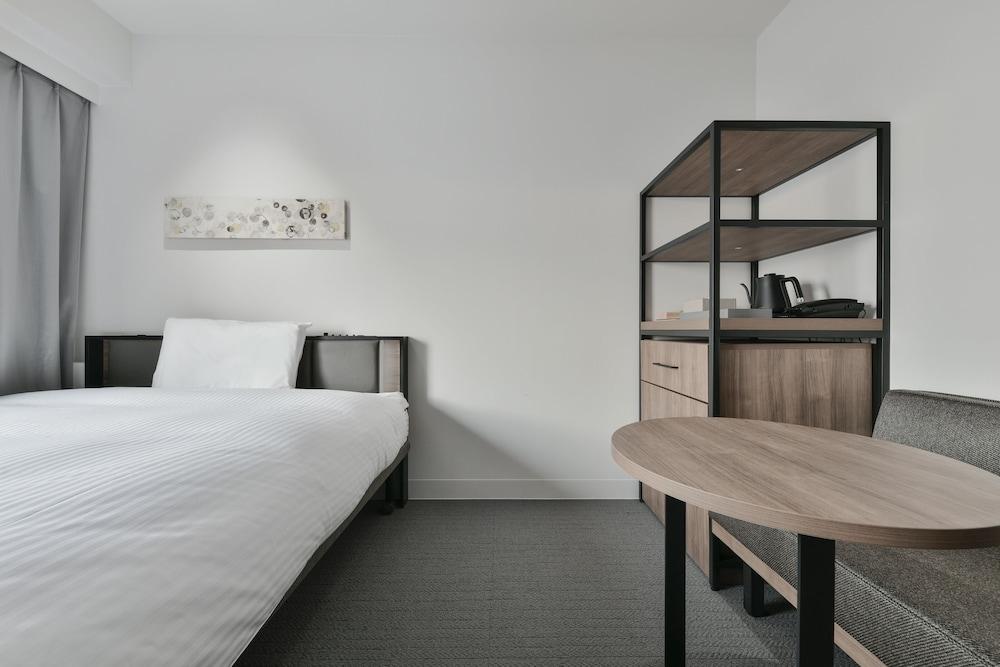 Vessel Inn Keisei Tsudanuma Ekimae